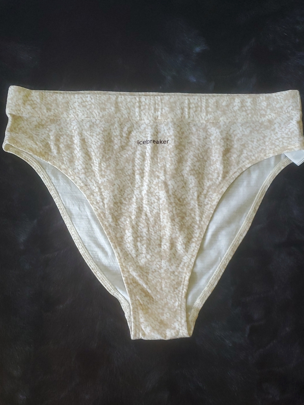 ICEBREAKER  QUEENS HIGH CUT BRIEF UNDERWEAR, Size  LARGE